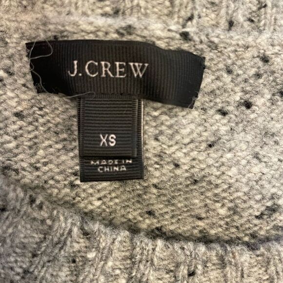 EUC J. Crew Sweater with Beaded Neckline Sz. XS - Picture 5 of 6